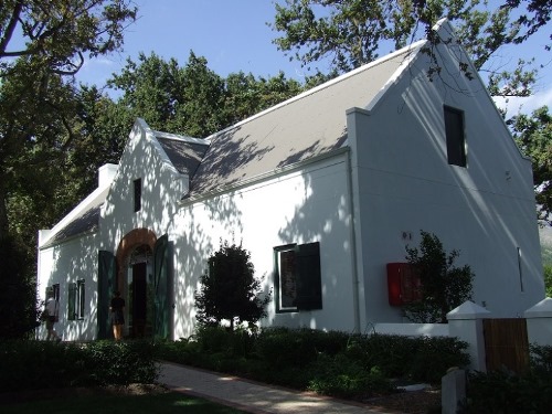 SIDE VIEW OF HOUSE