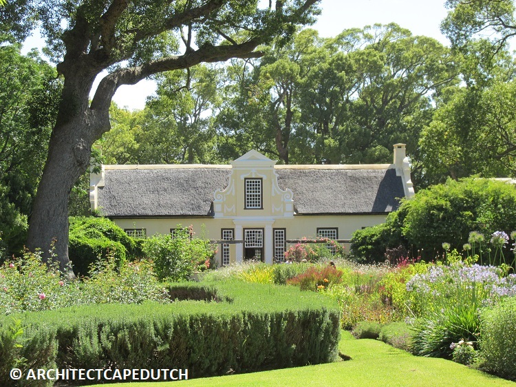 vergelegen manor home and landscaping